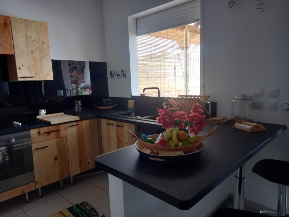 Beau Duplex De Standing, 120M2, Vue Mer, 4Min Plage Le Diamant Exteriér fotografie
